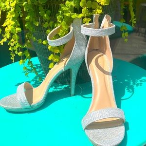 Wild Diva Lounge silver sequins size 10 great condition. Wore them  once